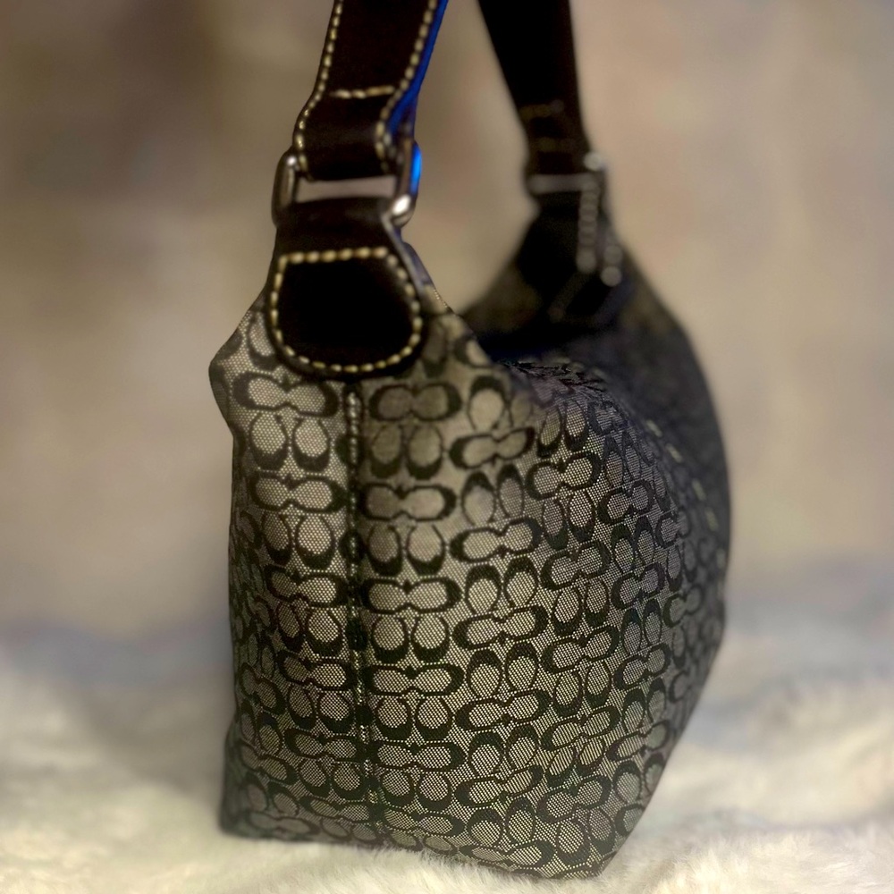 NWOT! Vintage Coach Signature “C” Mini Hobo Bag in Black/Grey - Picture 11 of 16